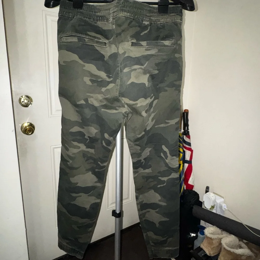 Hollister Pants I Men’s I Joggers I Camo I Super Skinny I Size M
